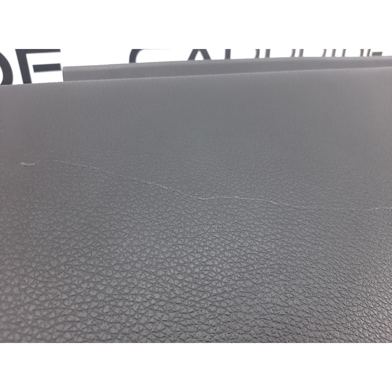 Бардачок (салон) Nissan Rogue T32 2020 2.5 685106fk0a