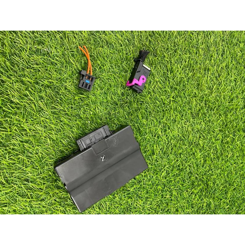 Блок Gateway (электрика / блоки управления) Volkswagen Touareg NF 2013 3.0 TDI CRCA 7P6907530G