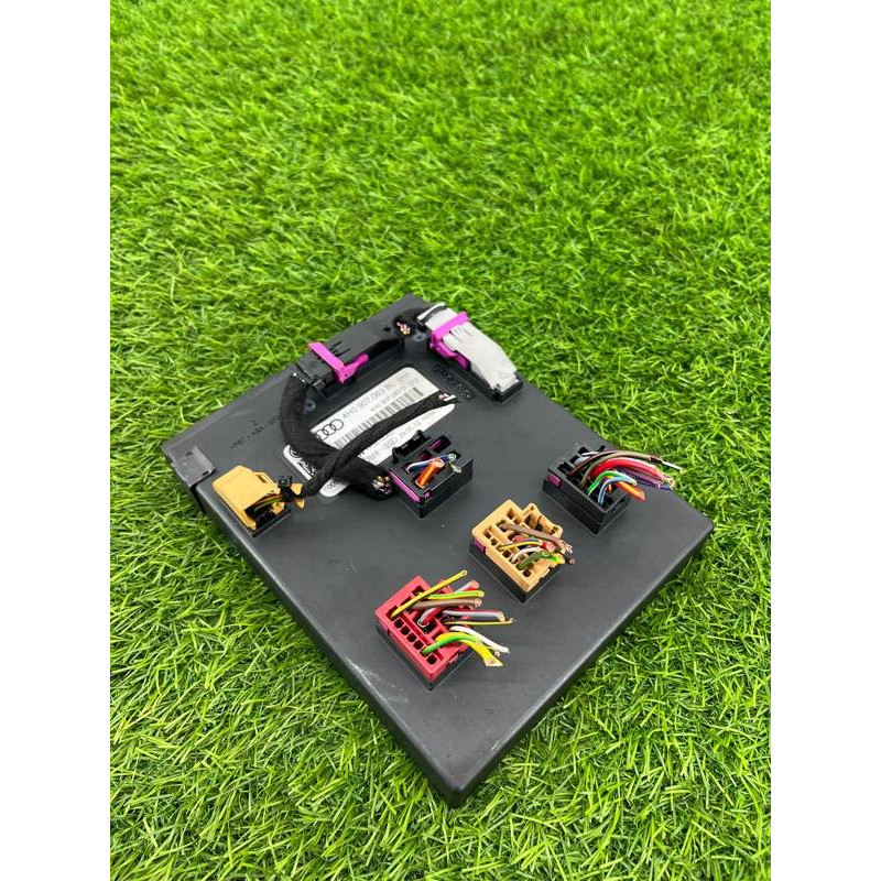 Модуль BCM (электрика / блоки управления) Volkswagen Touareg NF 2013 3.0 TDI CRCA 4H0907063BL