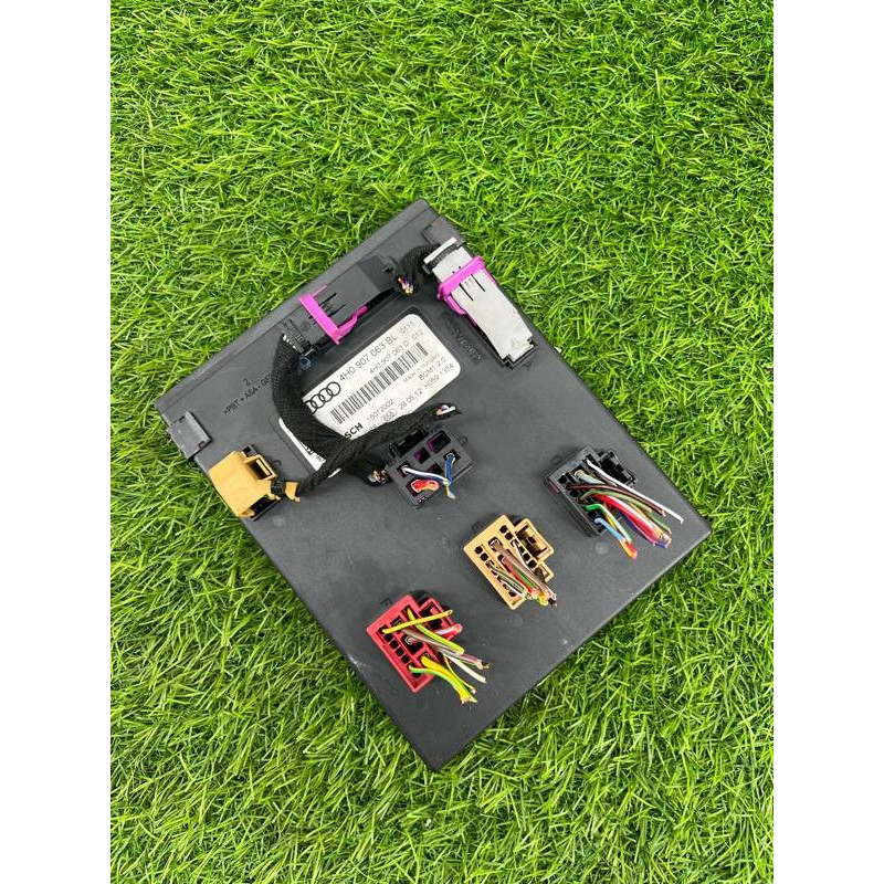 Модуль BCM (электрика / блоки управления) Volkswagen Touareg NF 2013 3.0 TDI CRCA 4H0907063BL