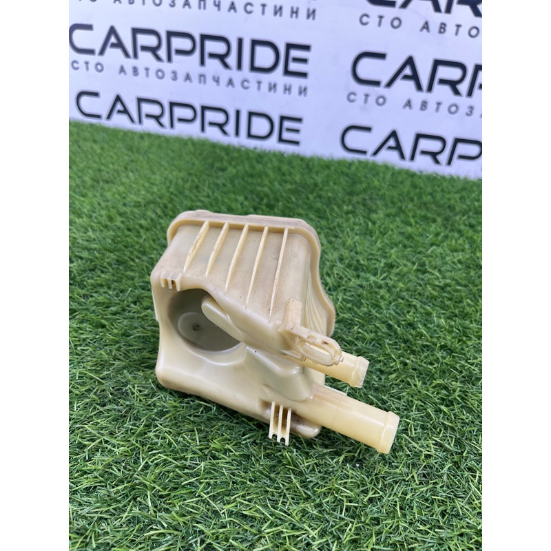 Бачок гидроусилителя (рулевое управление) Volkswagen Touareg NF 2013 3.0 TDI CRCA 7L6422371E