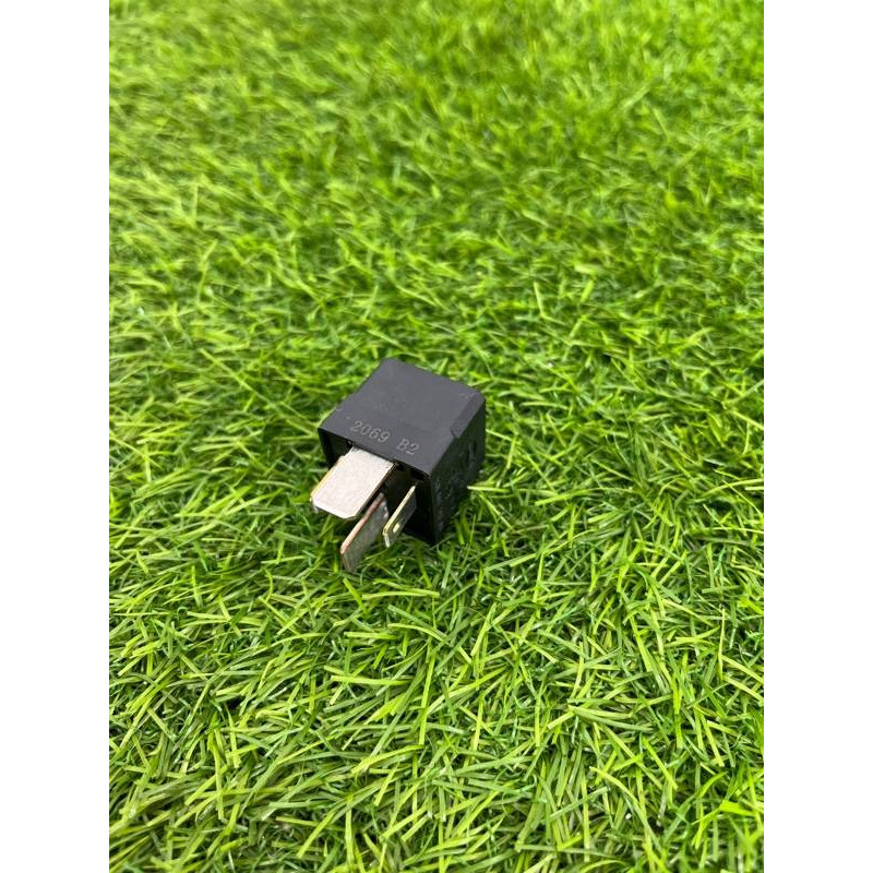 Реле (электрика) Volkswagen Touareg NF 2013 3.0 TDI CRCA 7m0951253a