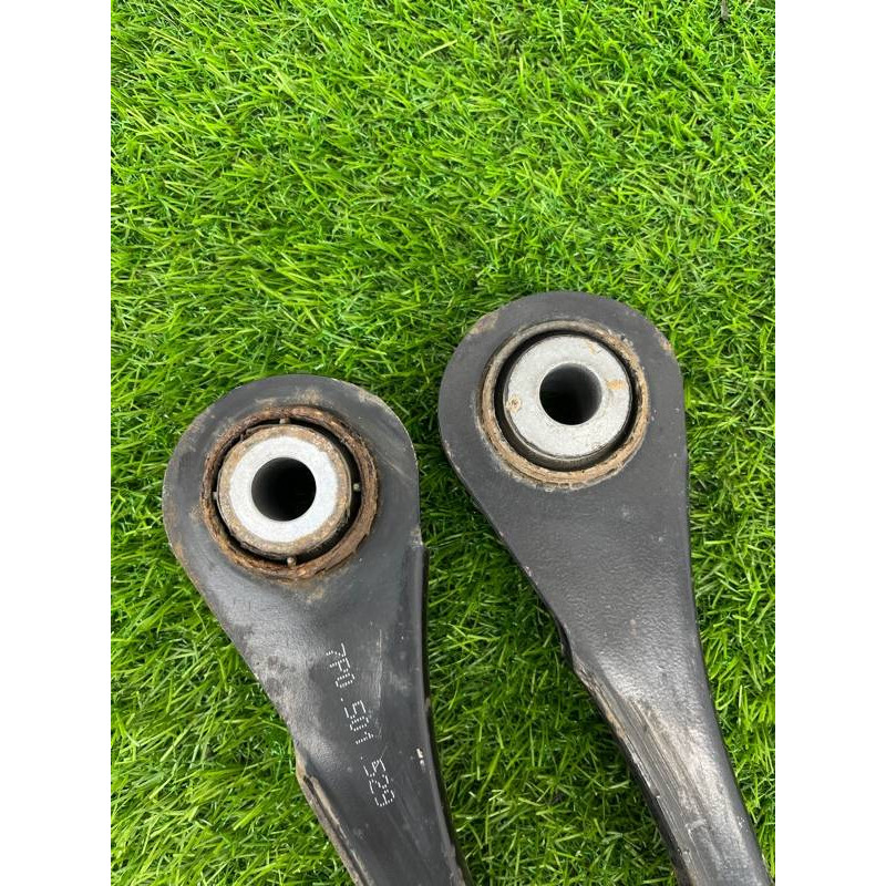 Рычаг подвески (подвеска) Volkswagen Touareg NF 2013 3.0 TDI CRCA 7P0501529