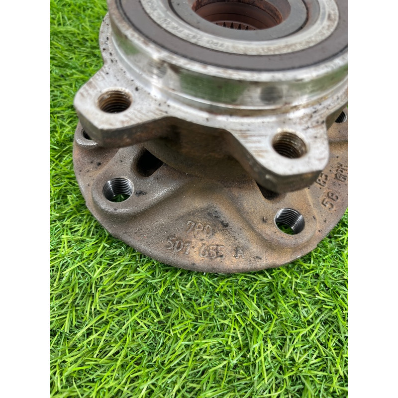 Ступица (подвеска) Volkswagen Touareg NF 2013 3.0 TDI CRCA 7P0498287