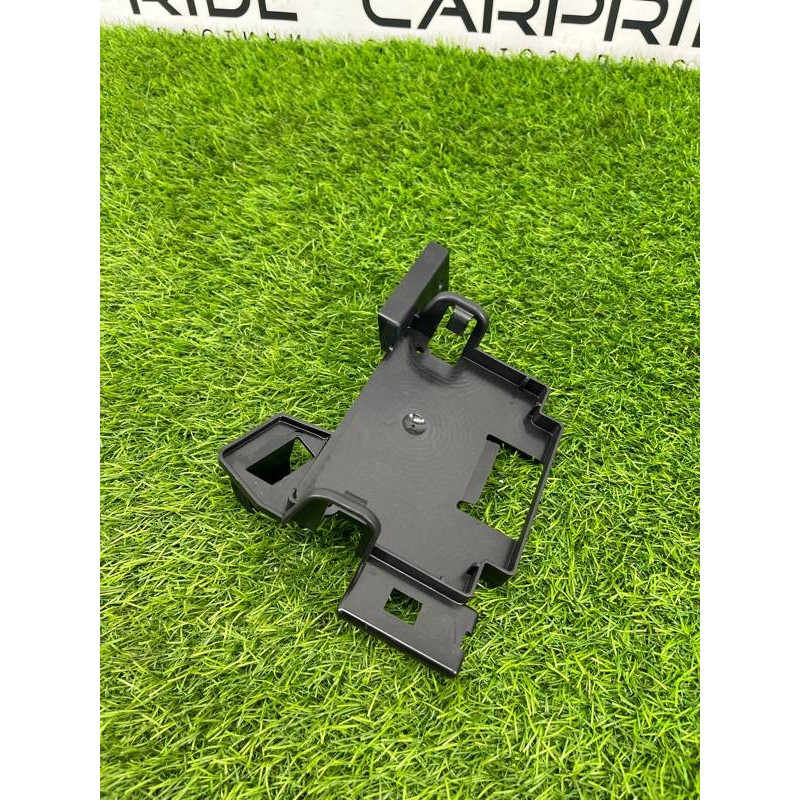 Кронштейн блока управления (кузов и элементы) Volkswagen Touareg NF 2013 3.0 TDI CRCA 7p0907333