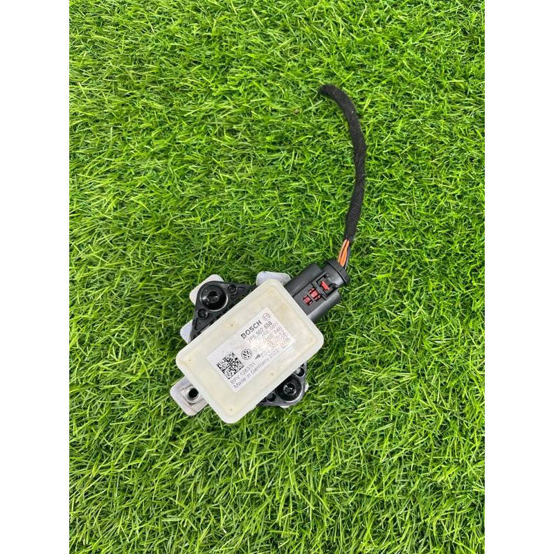 Датчик поперечного ускорения (ESP) (электрика / датчики) Volkswagen Touareg NF 2013 3.0 TDI CRCA 7p6907658