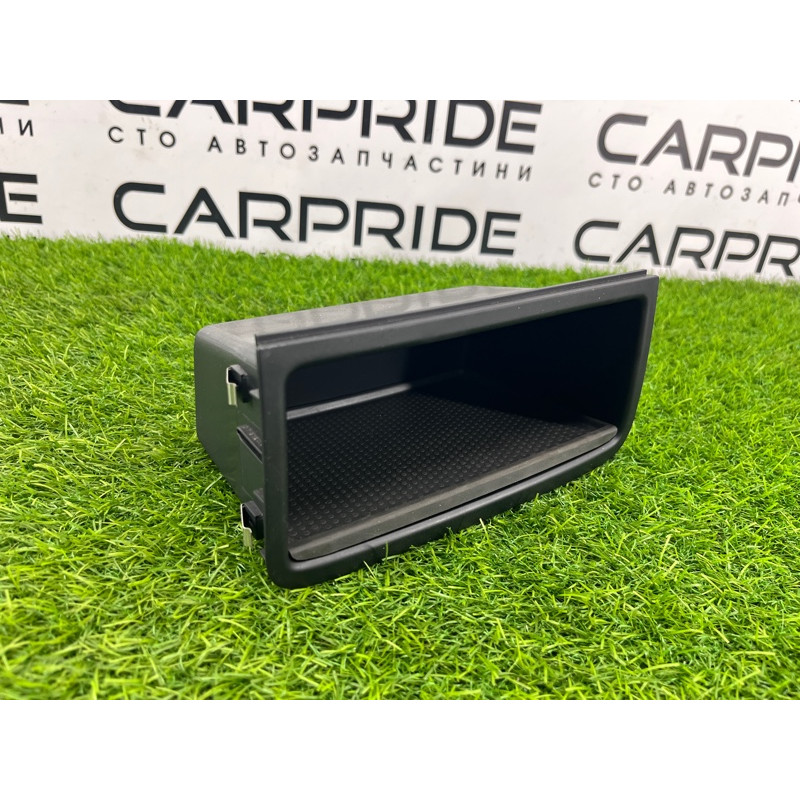 Бардачок центральной консоли (салон) Volkswagen Touareg NF 2013 3.0 TDI CRCA 7P68630921QB