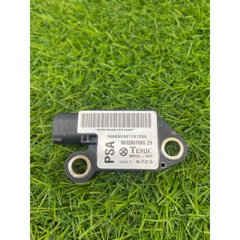 Датчик удара (электрика / датчики) PEUGEOT 607 1 2002 3.0i V6 8216Z8