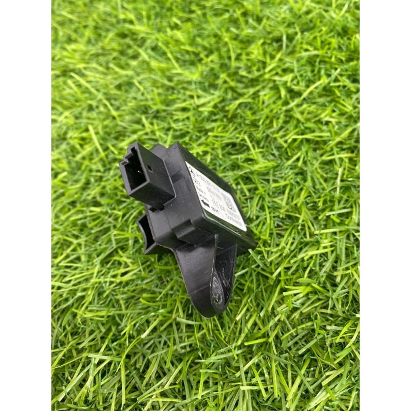 Датчик удару (електрика / датчики) Mercedes-Benz GL X164 2012 4.6 a0038212751