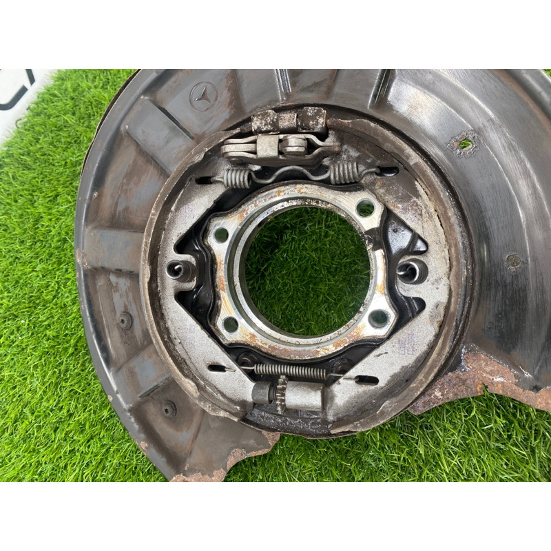 Цапфа подвески (подвеска) Mercedes-Benz E-class w212 2013 2.2 CDI A2123500241