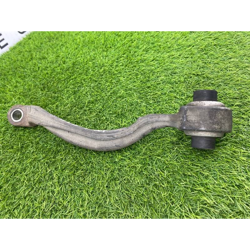 Рычаг подвески (подвеска) Mercedes-Benz E-class w212 2013 2.2 CDI A2123304000