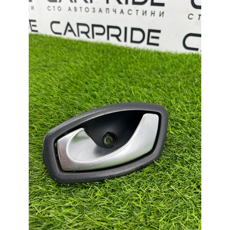 Ручка двери внутренняя (салон) Renault Megane 3 2011 1,5 dCi (K9K837) 826730001r