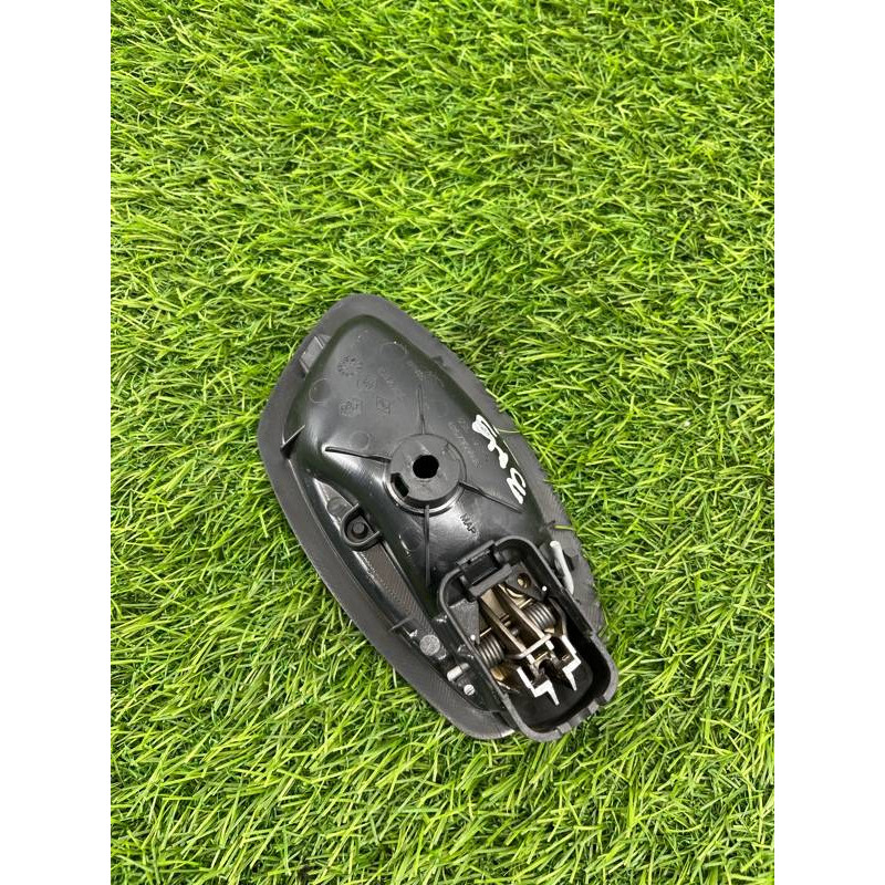 Ручка двери внутренняя (салон) Renault Megane 3 2011 1,5 dCi (K9K837) 826730001r