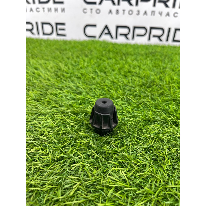 Упор капота (кузов і елементи) Renault Megane 3 2011 1,5 dCi (K9K837)