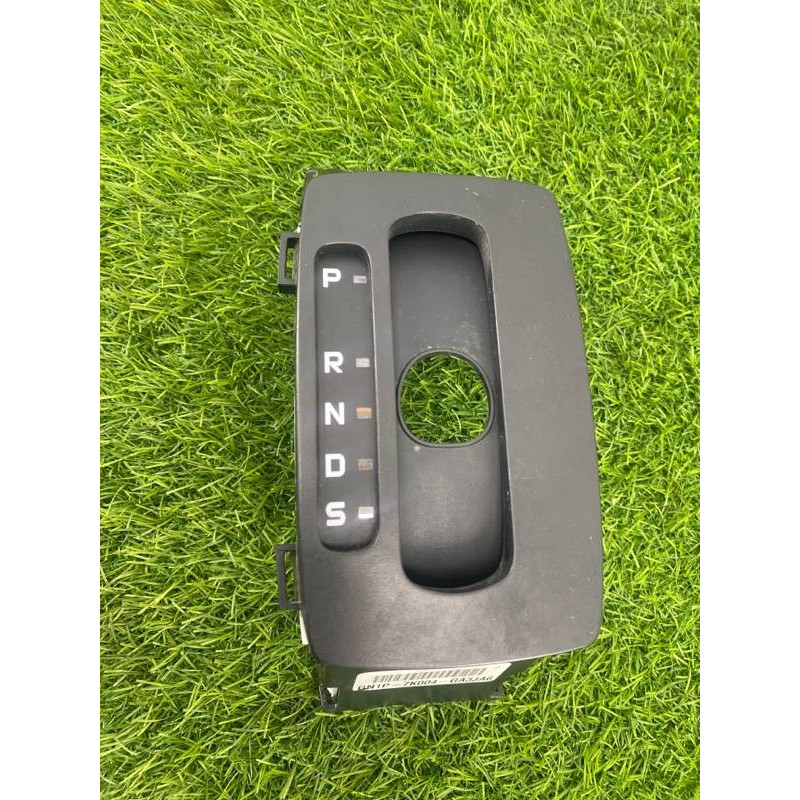 Рамка АКПП (салон) Ford Ecosport B515 2018 1.0L GN1Z7D443CA