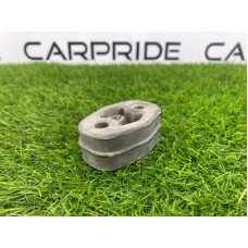 Кронштейн глушителя