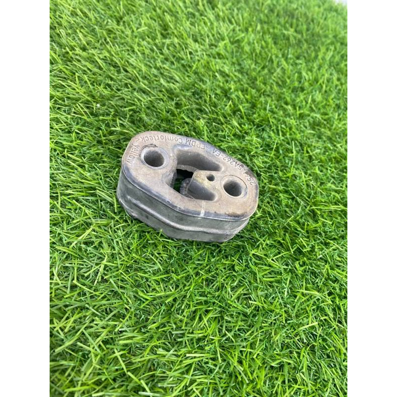 Кронштейн глушителя (выпускная система) Ford Ecosport B515 2018 1.0L BE8Z5A262A