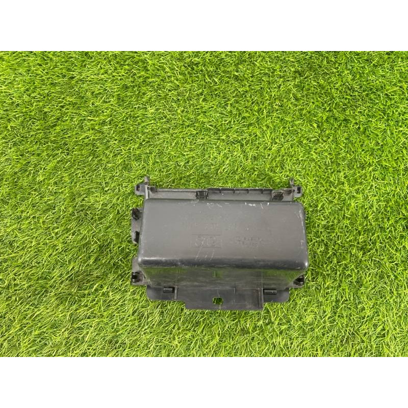 Бардачок центральной консоли (салон) Subaru Forester SJ 66273sg010