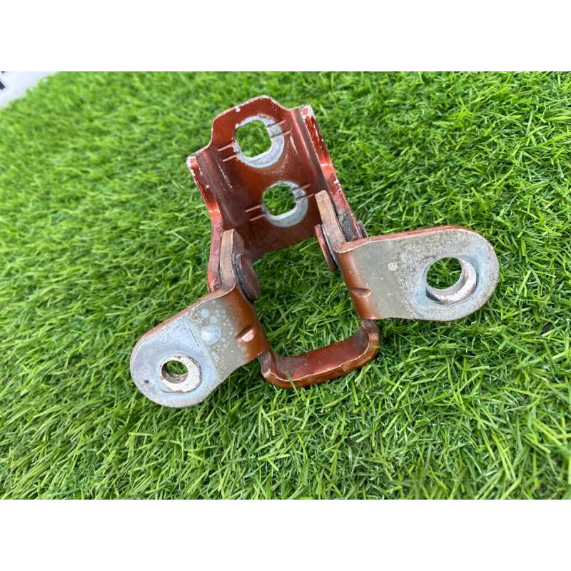 Петля двери (кузов и элементы) Dodge Journey SXT 2014 3.6 5067940AC