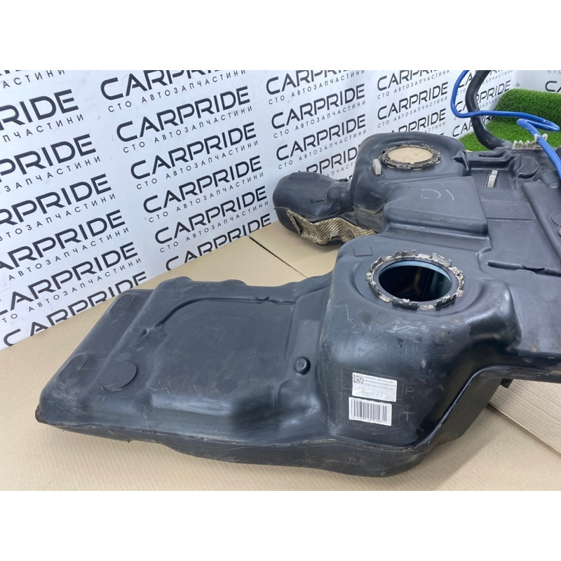 Топливный бак (топливная система) Volkswagen Touareg NF 2013 3.0 TDI CRCA 7P6201075K