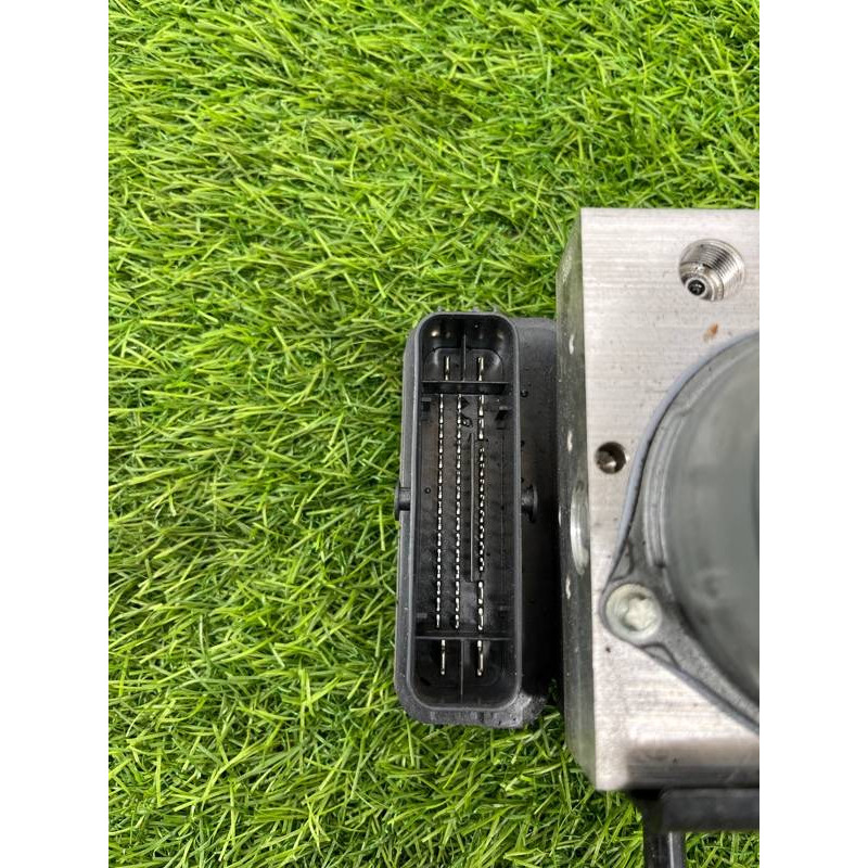 Блок abs (тормозная система) Subaru Forester SK 2019 2.5 27596SJ010