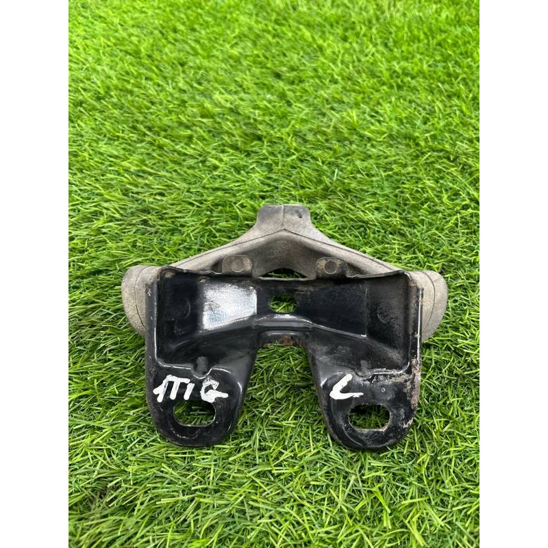 Подушка глушителя (выпускная система) Volkswagen Tiguan 5N 2011 1.4 CAVA 1K0253144AT