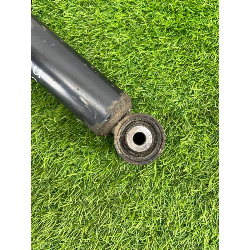 Амортизатор (подвеска) Volkswagen Touareg NF 2013 3.0 TDI CRCA 7P6513029BA