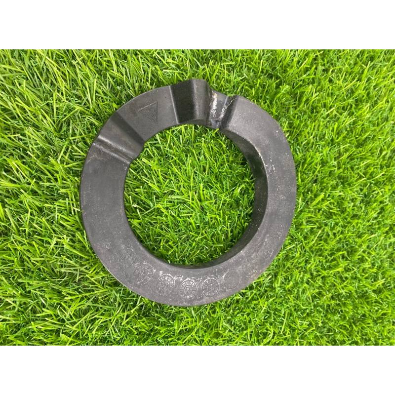 Проставка под пружину (подвеска) Volkswagen Touareg NF 2013 3.0 TDI CRCA 7P0411177