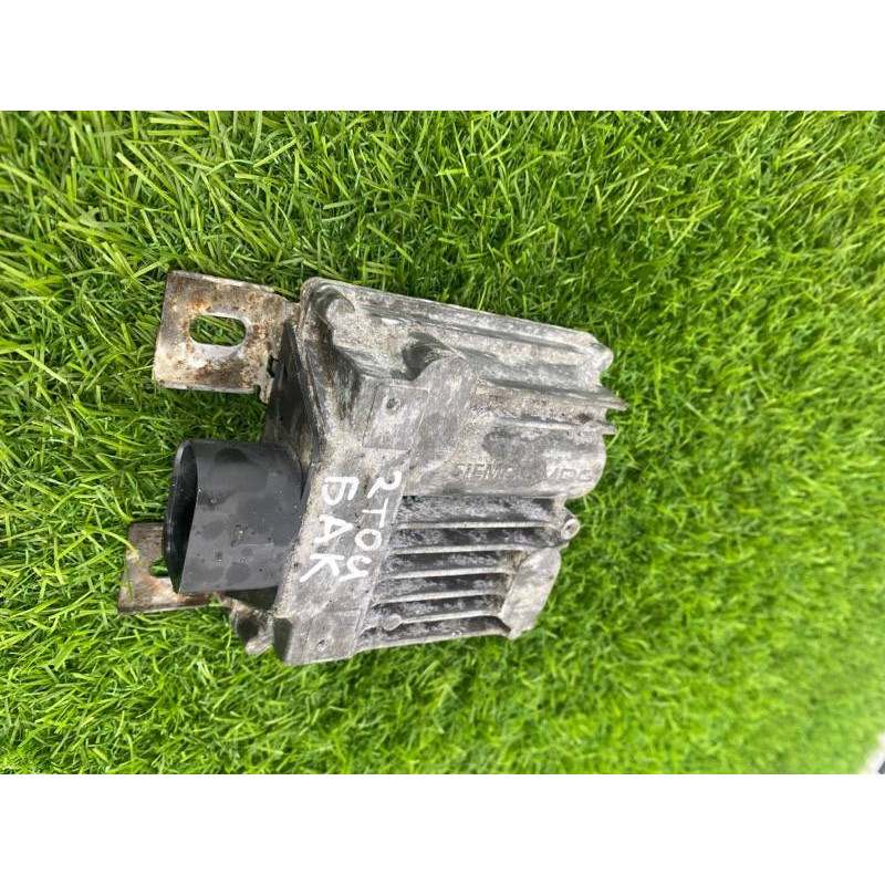 Блок управления топливным насосом (электрика / блоки управления) Volkswagen Touareg NF 2013 3.0 TDI CRCA 7P0906093A