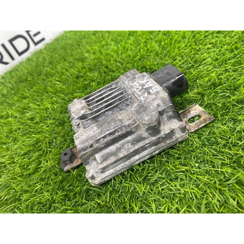 Блок управления топливным насосом (электрика / блоки управления) Volkswagen Touareg NF 2013 3.0 TDI CRCA 7P0906093A