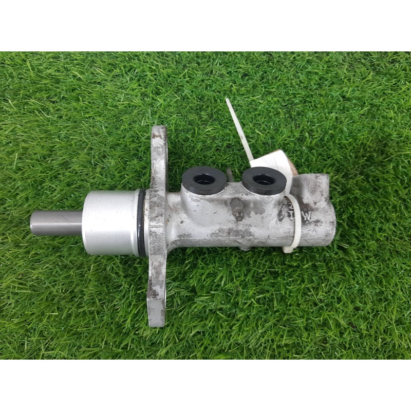 Главный тормозной цилиндр (тормозная система) Opel Vectra C 2005 2.2 SE 558093