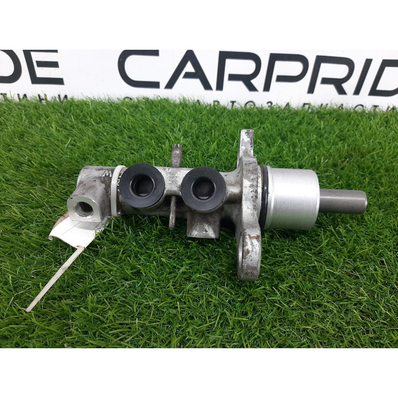 Главный тормозной цилиндр (тормозная система) Opel Vectra C 2005 2.2 SE 558093