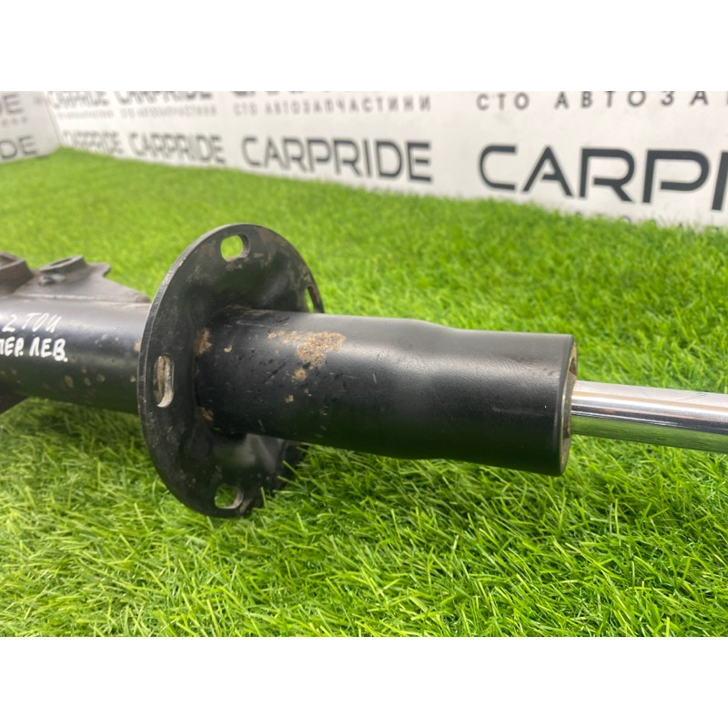 Амортизатор (подвеска) Volkswagen Touareg NF 2013 3.0 TDI CRCA 7P6413031AL