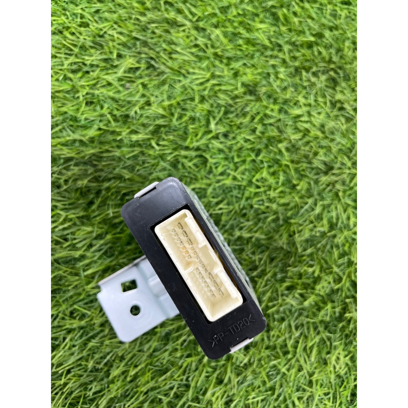 Блок управления светом (электрика / блок управления) Subaru Legacy BN 2016 2.5 84051al080