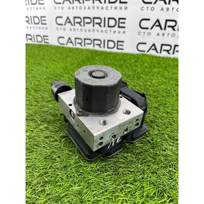 Блок abs (тормозная система) Mercedes-Benz E-class w212 2013 2.2 CDI A2124312148