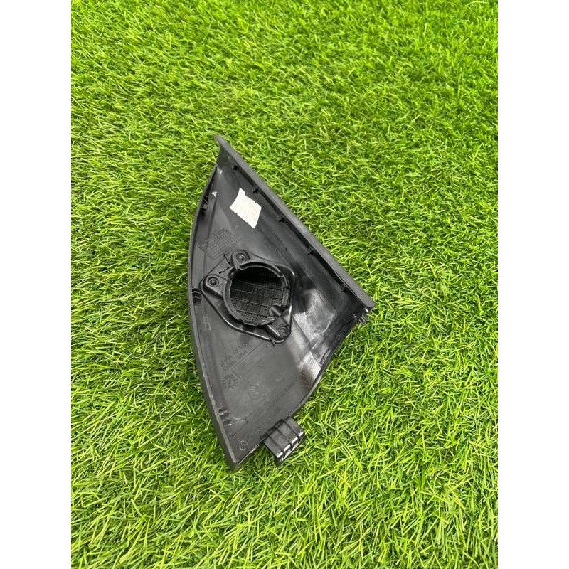 Молдинг двери (уголок) внутренний (кузов и элементы) Mercedes-Benz ML-class W164 a1667200144