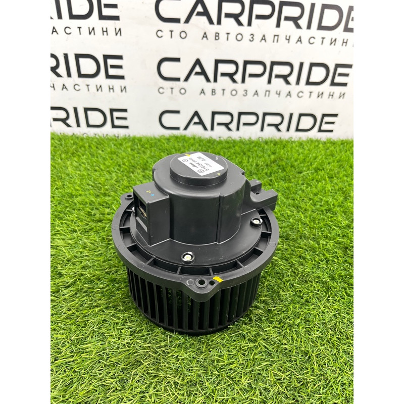 Мотор печки (отопление и кондиционирование) Chevrolet Captiva C140 2011 2.2 D (z22d1) 42424011