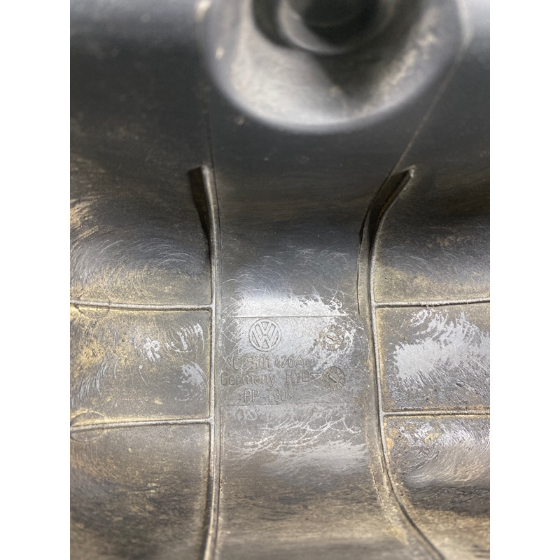 Пыльник (кузов и элементы) Volkswagen Tiguan 5N 2011 1.4 CAVA 3c0501476a