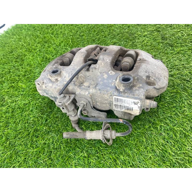 Гальмівний супорт (гальмівна система) Volkswagen Touareg NF 2013 3.0 TDI CRCA 7P6615424D