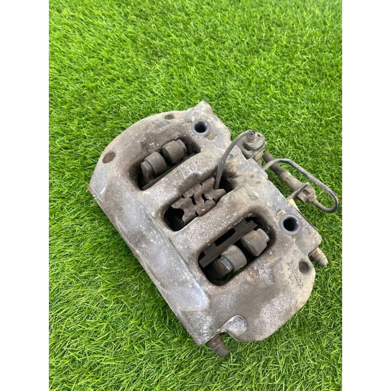 Гальмівний супорт (гальмівна система) Volkswagen Touareg NF 2013 3.0 TDI CRCA 7P6615423D