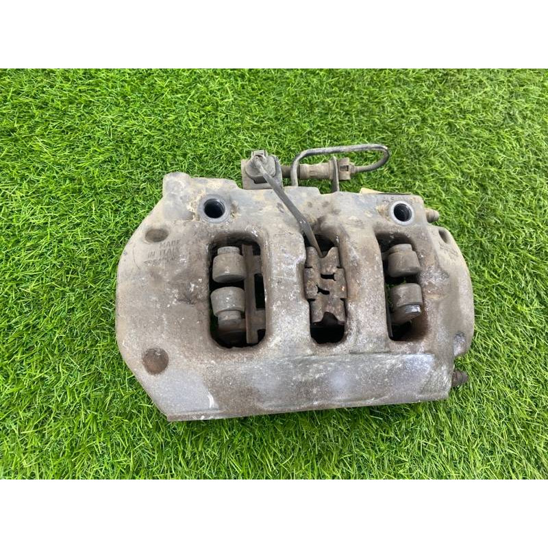 Гальмівний супорт (гальмівна система) Volkswagen Touareg NF 2013 3.0 TDI CRCA 7P6615423D