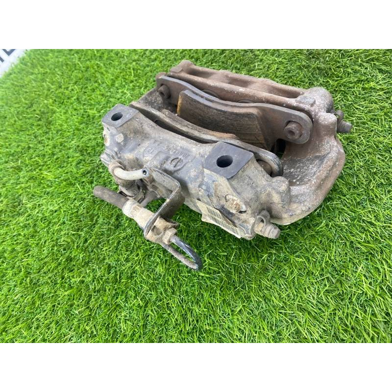 Гальмівний супорт (гальмівна система) Volkswagen Touareg NF 2013 3.0 TDI CRCA 7P6615423D