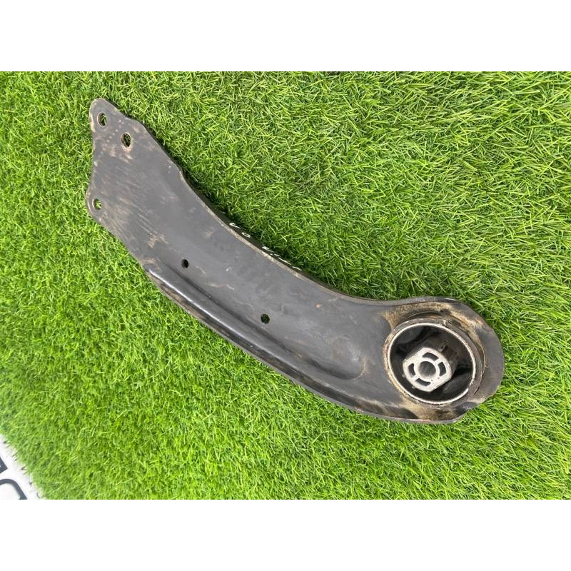 Рычаг подвески (подвеска) Volkswagen Tiguan 5N 2011 1.4 CAVA 3c0505225b