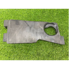 Крышка двигателя