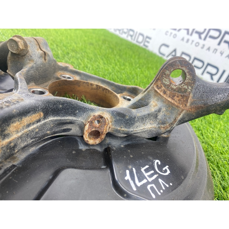 Поворотный кулак (подвеска) Subaru Legacy BN 2016 2.5 28313AL01A