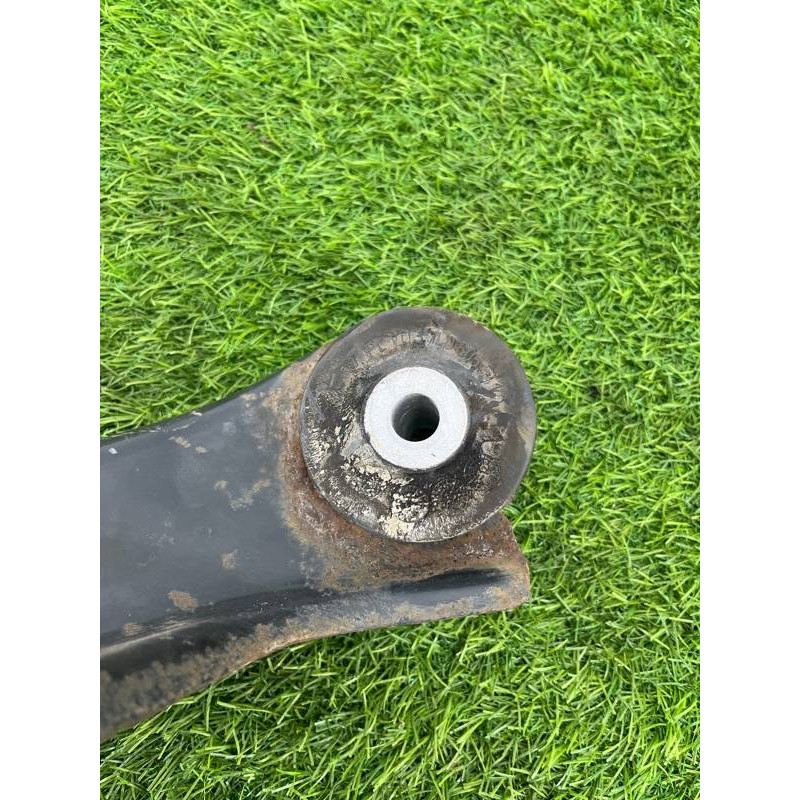 Рычаг подвески (подвеска) Volkswagen Touareg NF 2013 3.0 TDI CRCA 7P0505311E