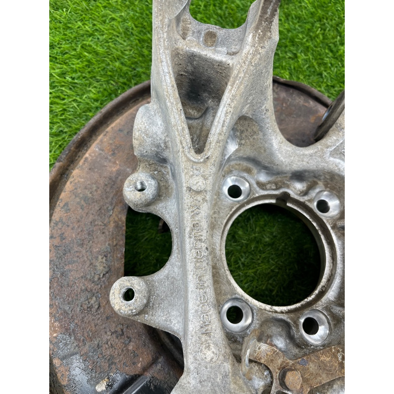 Цапфа подвески (подвеска) Volkswagen Touareg NF 2013 3.0 TDI CRCA 7P0505436B