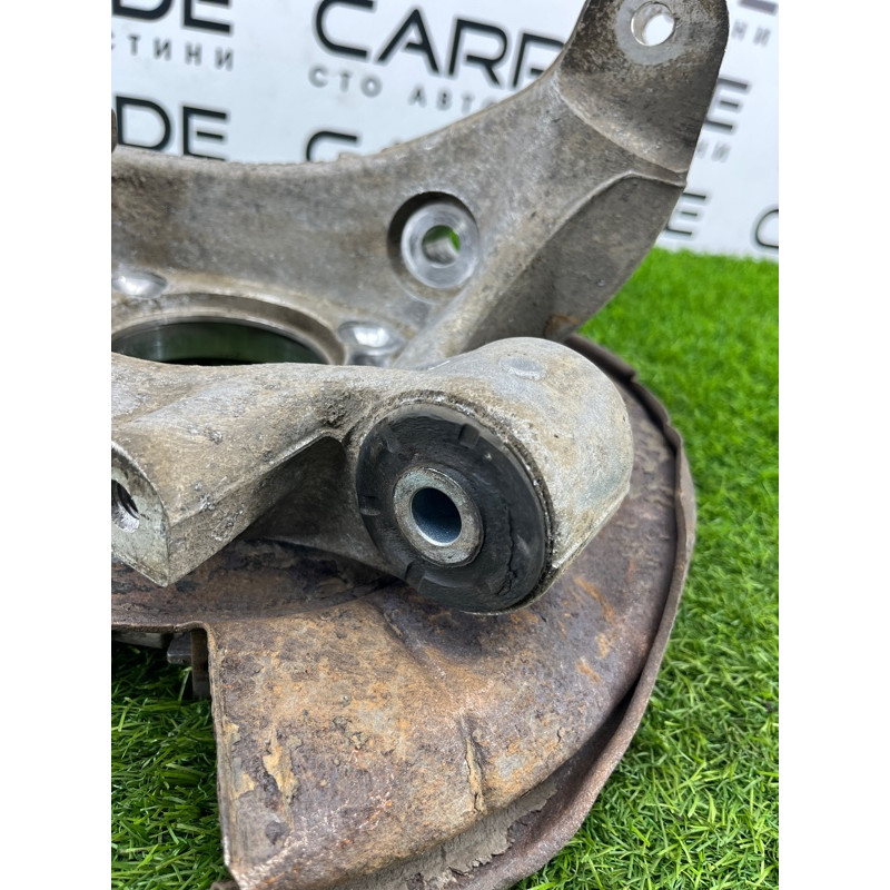 Цапфа подвески (подвеска) Volkswagen Touareg NF 2013 3.0 TDI CRCA 7P0505436B