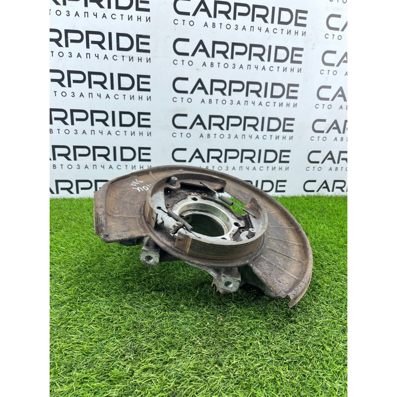 Цапфа подвески (подвеска) Volkswagen Touareg NF 2013 3.0 TDI CRCA 7P0505436B