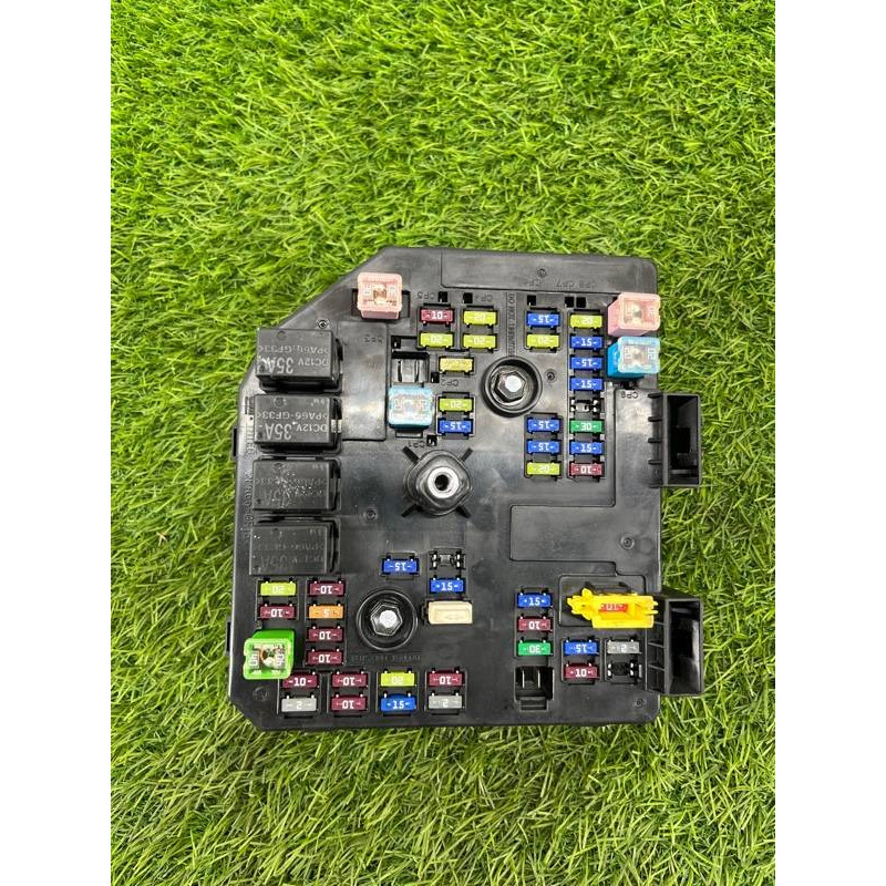 Блок предохранителей (электрика) Chevrolet Captiva C140 2011 2.2 D (z22d1) 95903657